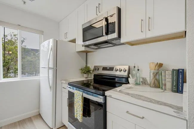 41 Grandview Street 805, Santa Cruz, California 95060