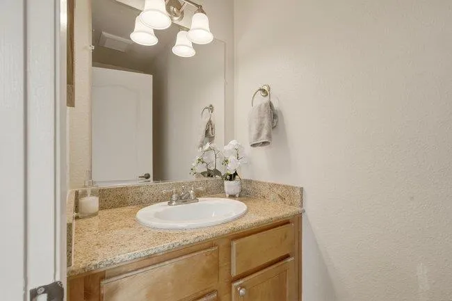 41 Grandview Street 805, Santa Cruz, California 95060