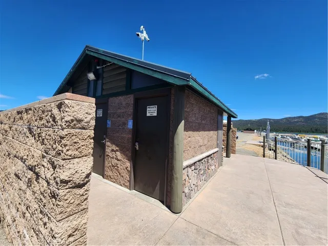 400 Pine Knot Boulevard, Big Bear Lake, California 92315