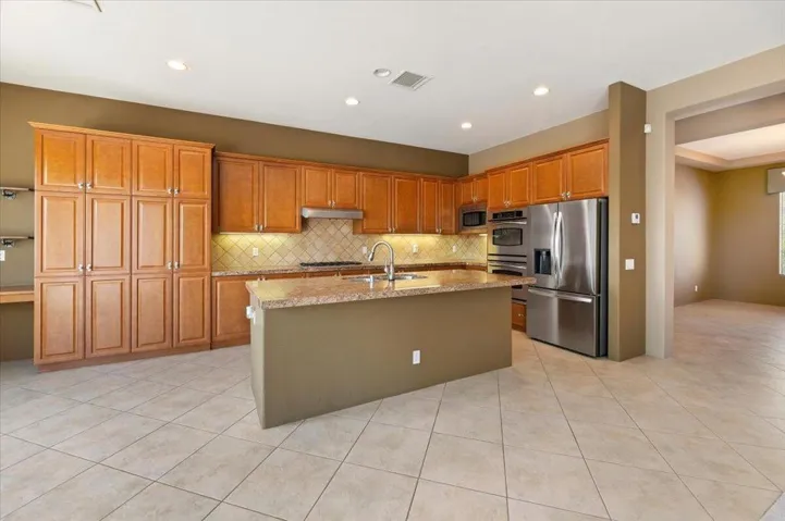 15-Kitchen