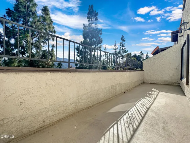Fairesta patio