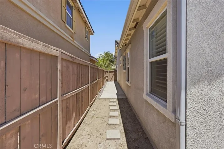 32831 Aden, Temecula, California 92592