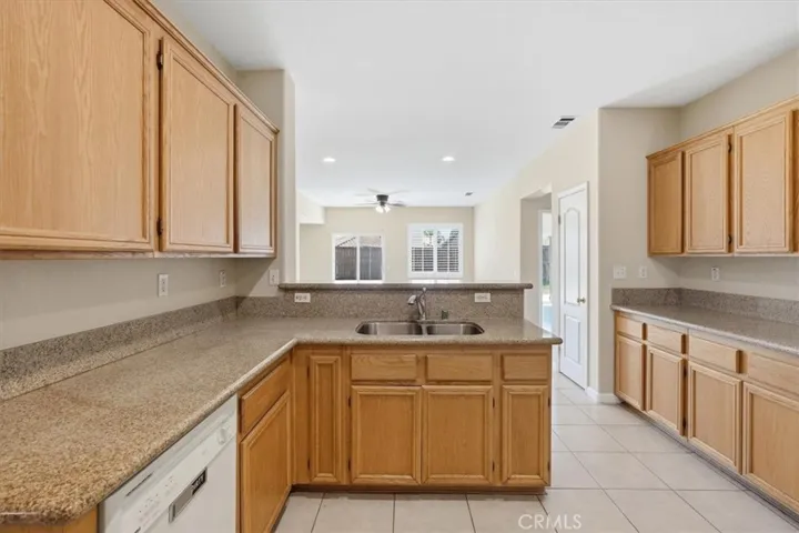 32831 Aden, Temecula, California 92592