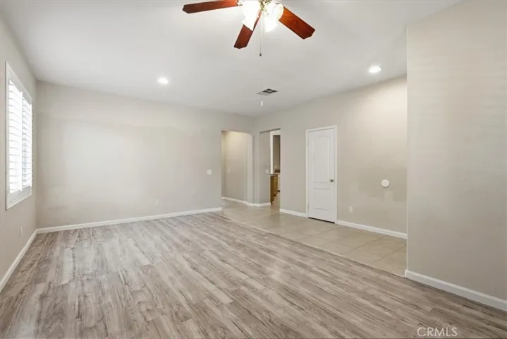 32831 Aden, Temecula, California 92592