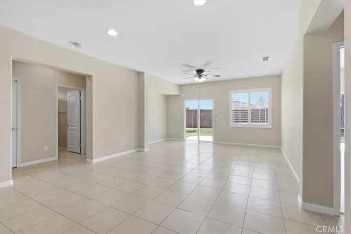 32831 Aden, Temecula, California 92592