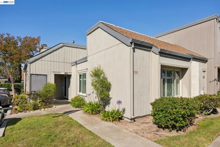 3430 Camanoe Ln, Alameda, California 94502