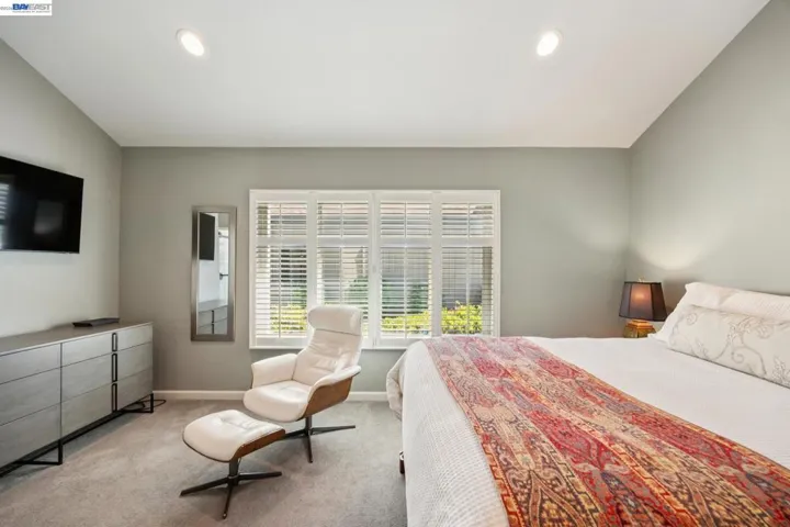 3430 Camanoe Ln, Alameda, California 94502