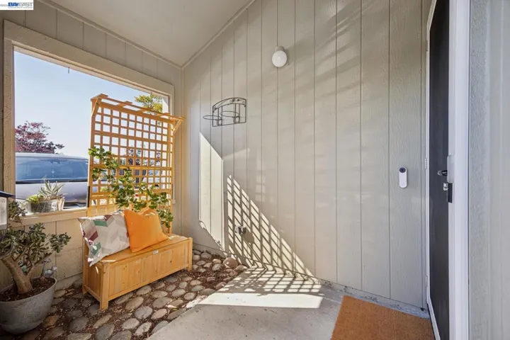 3430 Camanoe Ln, Alameda, California 94502