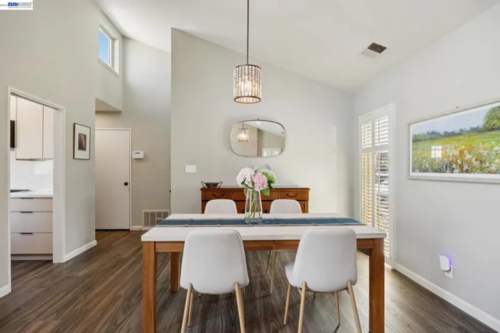 3430 Camanoe Ln, Alameda, California 94502