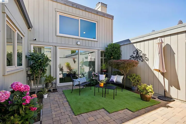 3430 Camanoe Ln, Alameda, California 94502