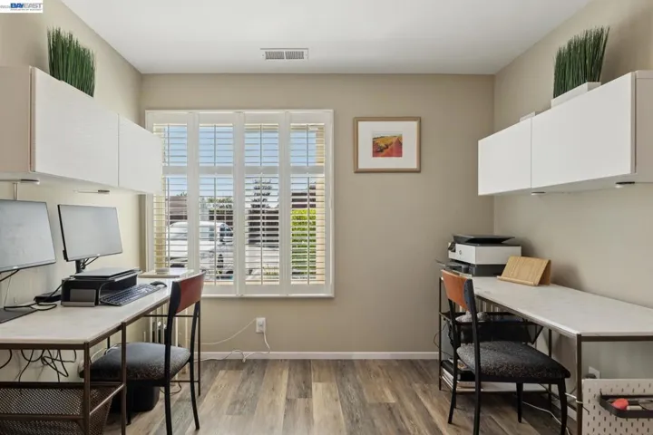 3430 Camanoe Ln, Alameda, California 94502