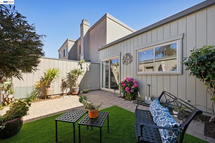 3430 Camanoe Ln, Alameda, California 94502