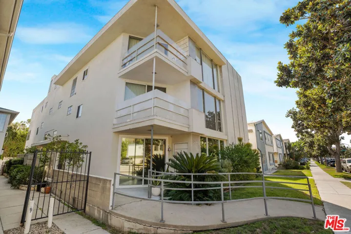 248 S Doheny Drive 6, Beverly Hills, California 90211