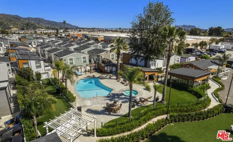 8250 Lankershim Boulevard 194, North Hollywood, California 91605