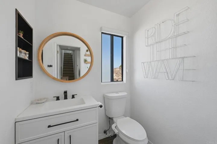 2372 Altisma Way C, Carlsbad, California 92009