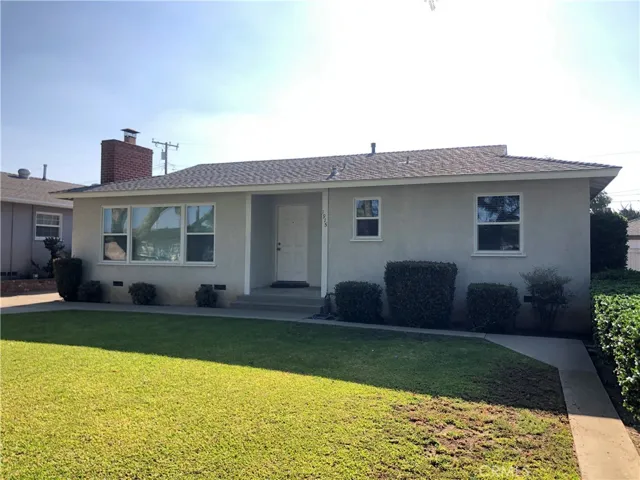 1915 N Linwood Avenue, Santa Ana, California 92705
