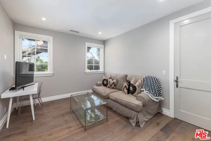 5054 Haskell Avenue, Encino, California 91436