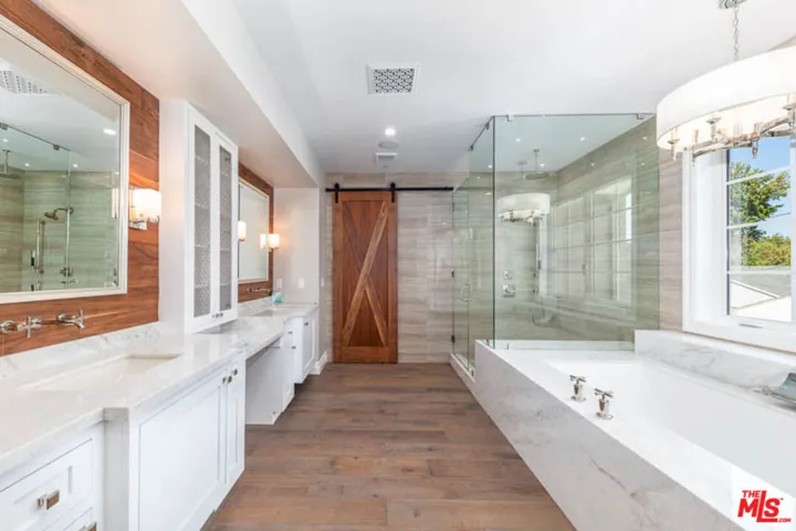 5054 Haskell Avenue, Encino, California 91436
