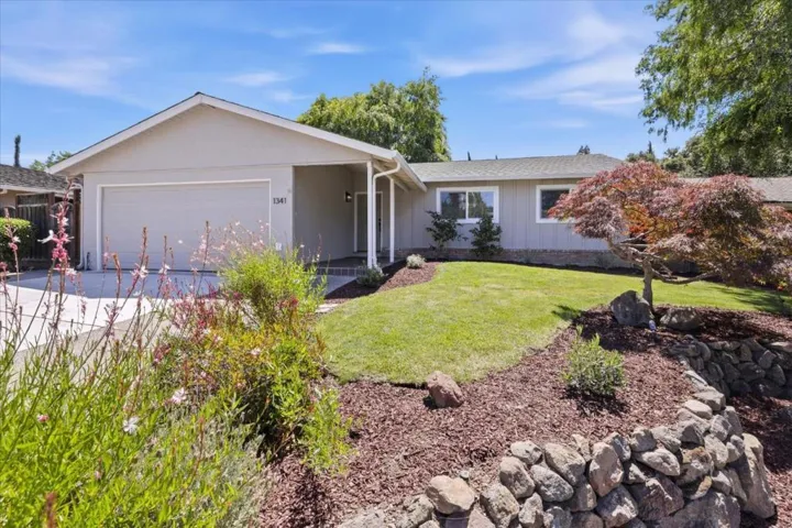 1341 Elwood Drive, Los Gatos, California 95032