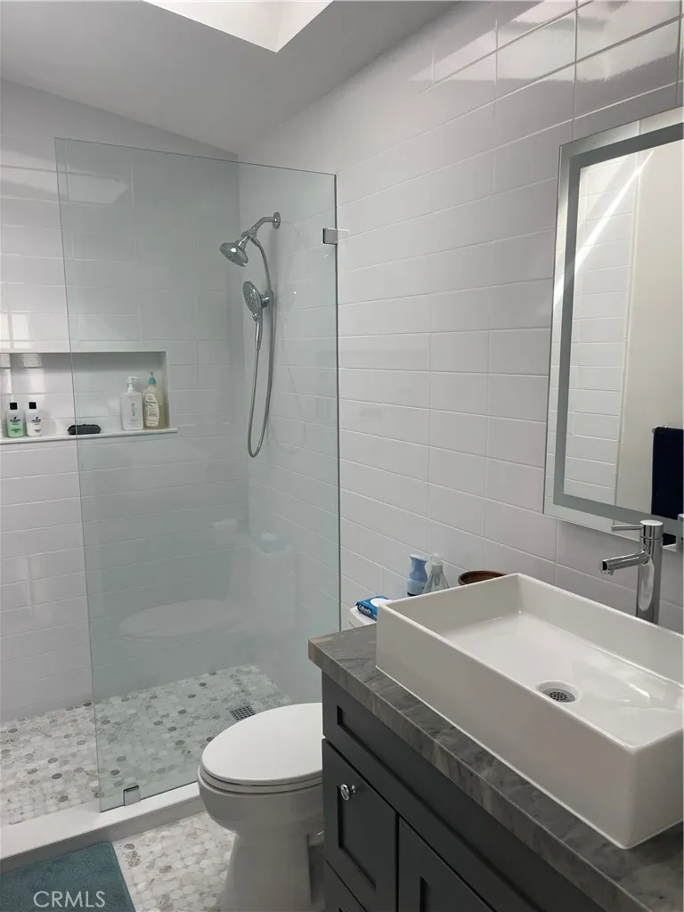 Bath/Shower