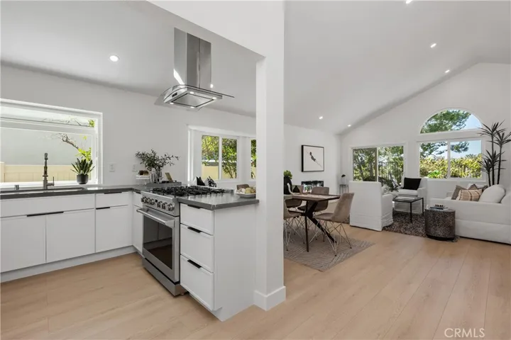 28265 La Bajada, Laguna Niguel, California 92677