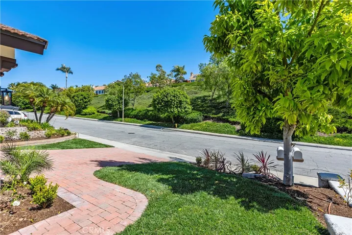 28265 La Bajada, Laguna Niguel, California 92677