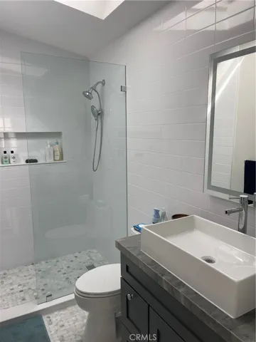 Bath/Shower