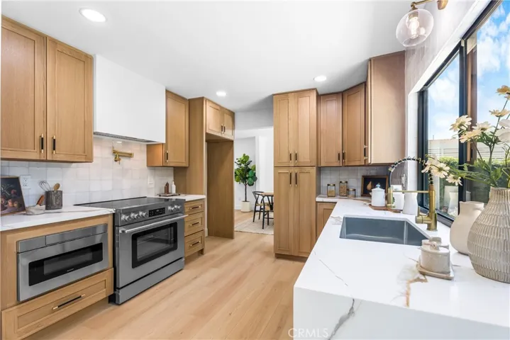 10091 Edye Drive, Huntington Beach, California 92646