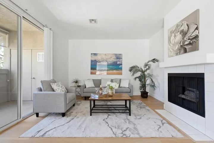 8646 New Salem 10, San Diego, California 92126