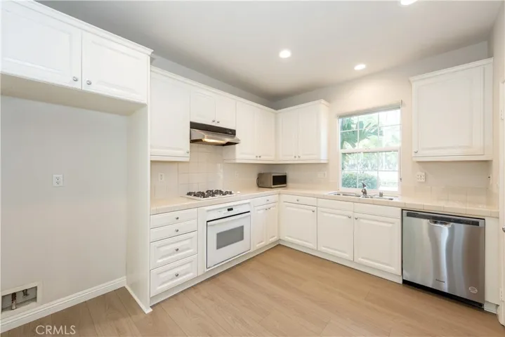 76 Great Lawn, Irvine, California 92620