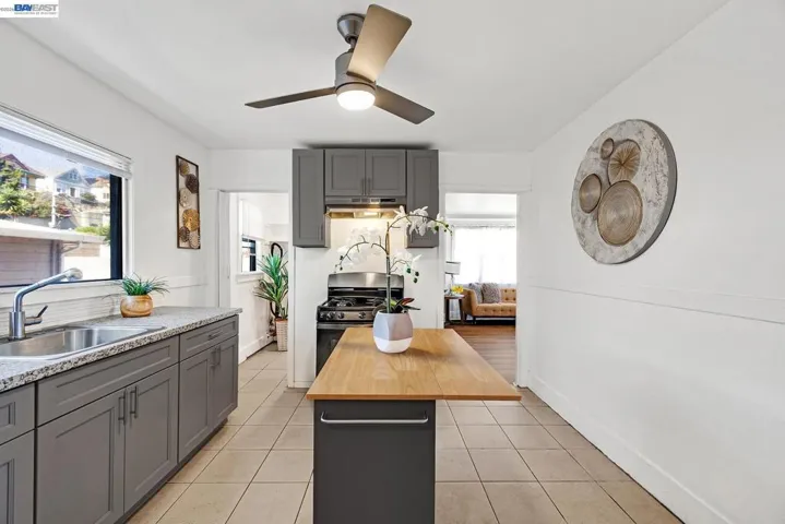 415 Napa Street, Vallejo, California 94590