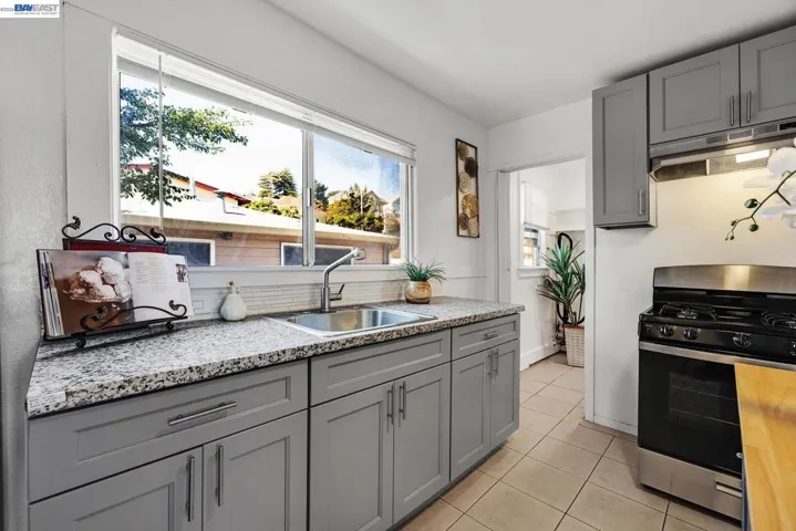 415 Napa Street, Vallejo, California 94590