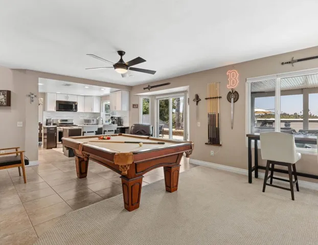 Looking towards kitchen.