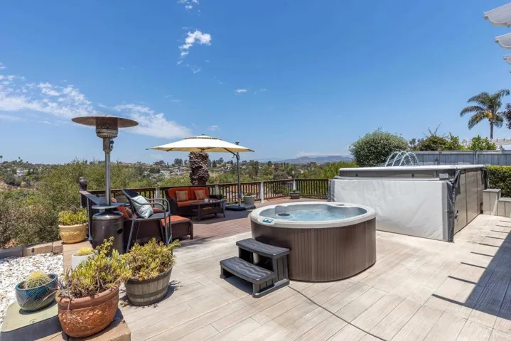 Hot tub