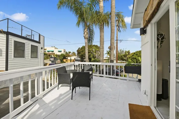 170 Diana Street, Encinitas, California 92024