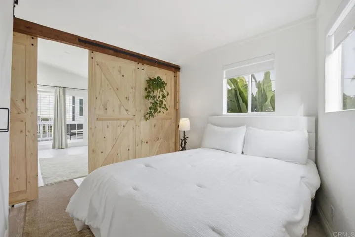 170 Diana Street, Encinitas, California 92024