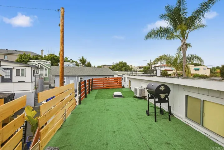 170 Diana Street, Encinitas, California 92024