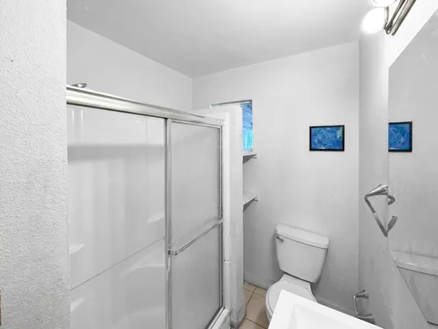 204 Sunset Boulevard, Hayward, California 94541