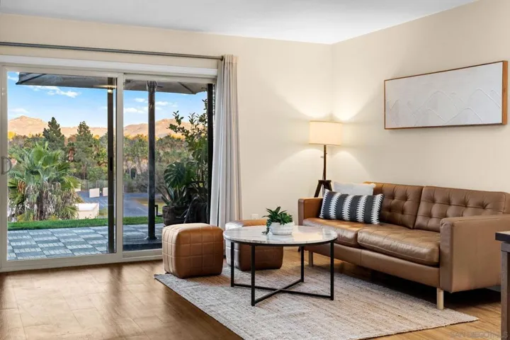 11168 Poblado Rd, San Diego, California 92127