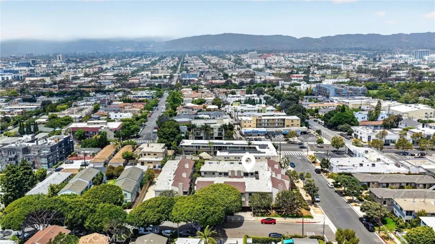 2016 Euclid Street 6, Santa Monica, California 90405