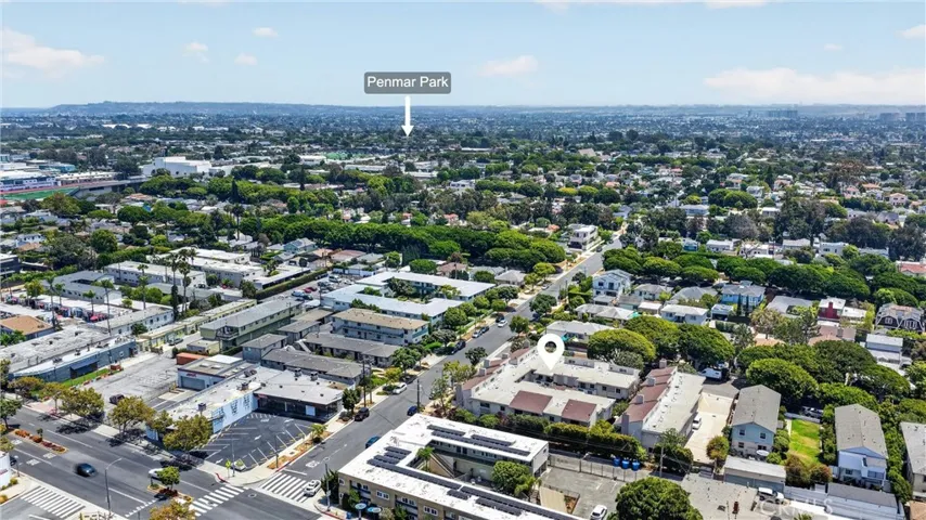 2016 Euclid Street 6, Santa Monica, California 90405