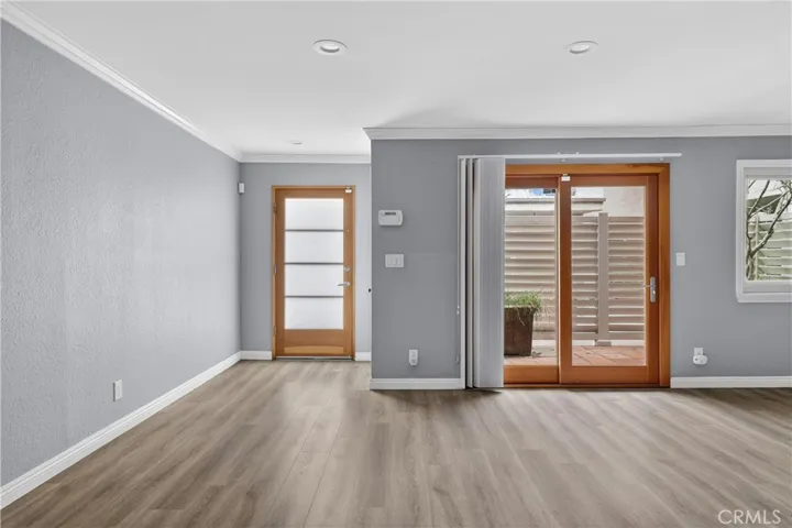 2016 Euclid Street 6, Santa Monica, California 90405