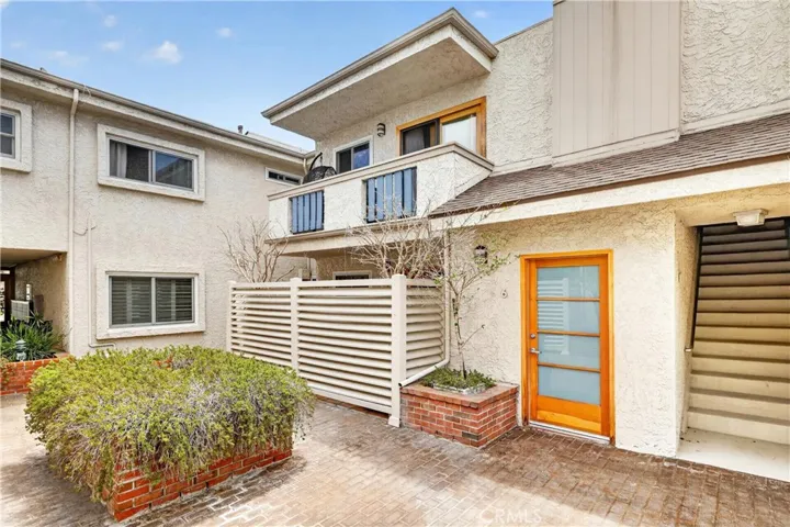 2016 Euclid Street 6, Santa Monica, California 90405