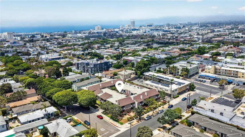 2016 Euclid Street 6, Santa Monica, California 90405