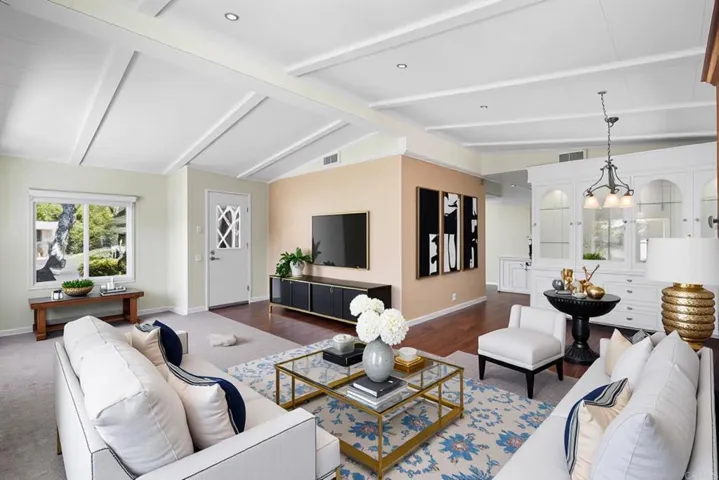 3439 Don Lorenzo Drive, Carlsbad, California 92010