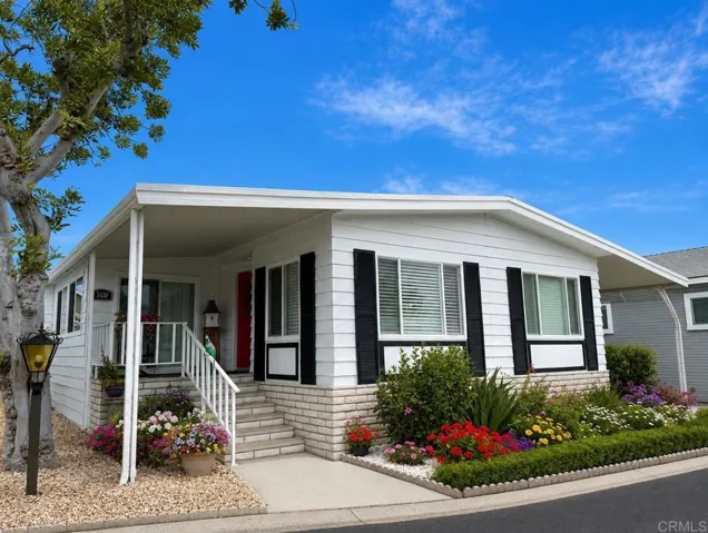 3439 Don Lorenzo Drive, Carlsbad, California 92010