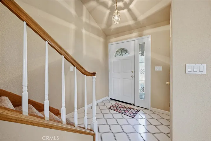 Let's go upstairs and check out the bedrooms and baths