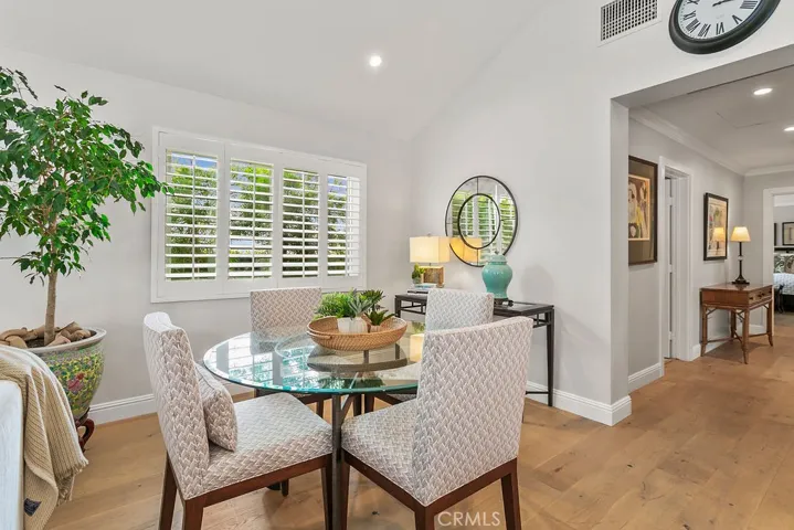 409 Poinsettia Ave., Corona Del Mar, California 92625