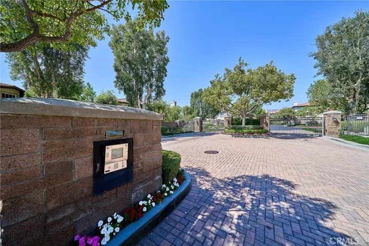 921 Somerville, Irvine, California 92620