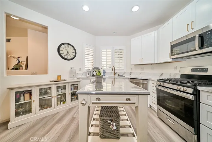 921 Somerville, Irvine, California 92620